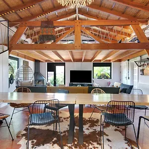  Villa Karibu